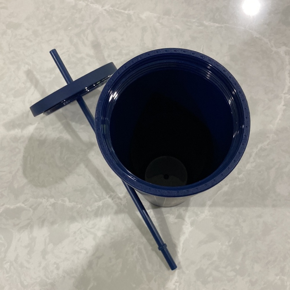 Starbucks 24 oz tumbler matte navy blue with star print - Picture 5 of 6